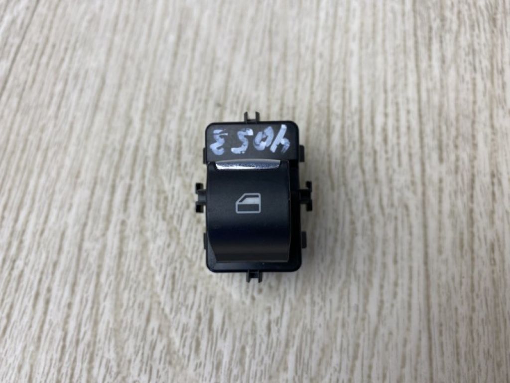DG9Z-14529-AB | Кнопка стеклоподъемника задн. FORD FUSION 14-