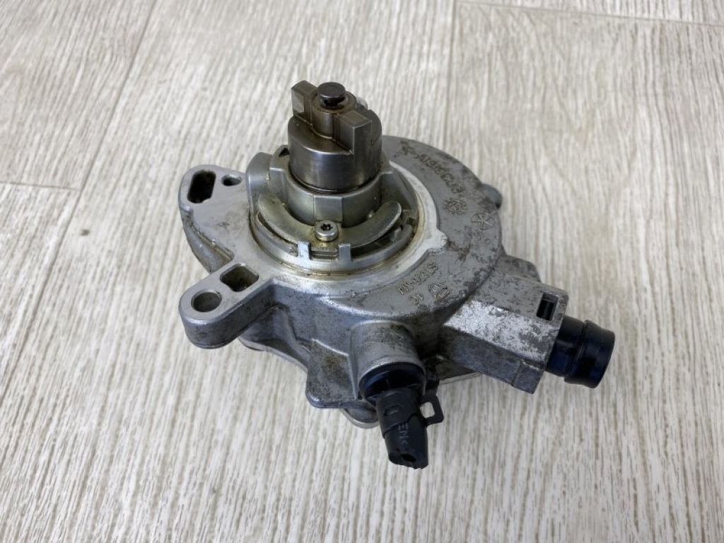 DS7Z-2A451-B | Вакуумный насос FORD FUSION 14-