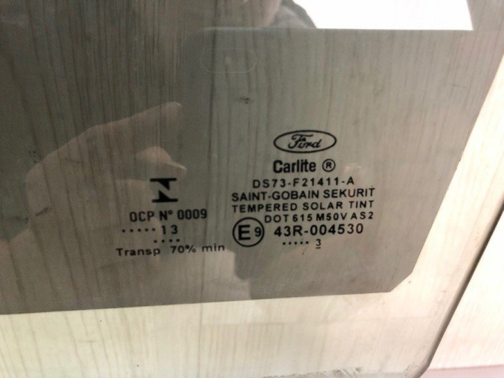 DS7Z-5421411-A | Стекло двери передн. лев. FORD FUSION 14- - Фото 2