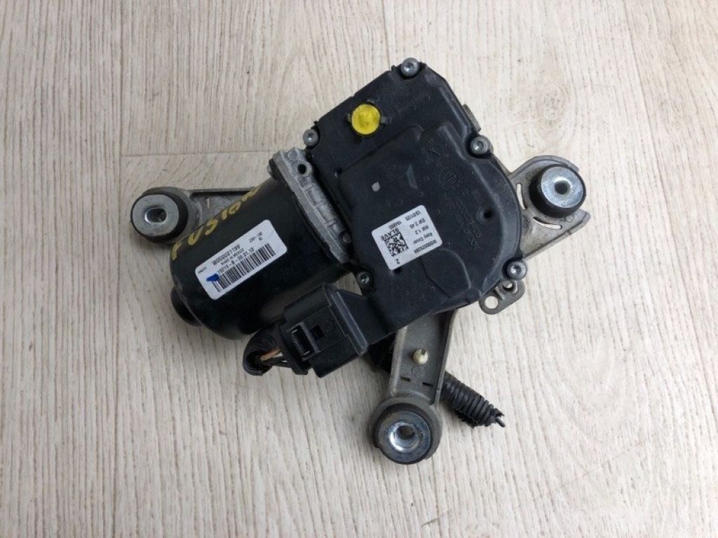DS7Z-17508-D | Моторчик склоочисника передн. прав. FORD FUSION 14-