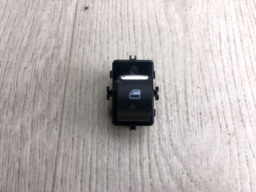 DG9Z-14529-AB | Кнопка стеклоподъемника задн. FORD FUSION 14-