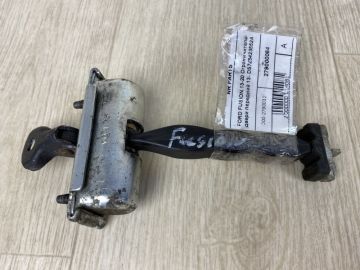 Обмежувач дверей передн. FORD FUSION 14-