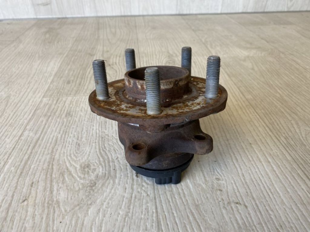 DG9Z-1104-F | Маточина колеса задн. FORD FUSION 14- - Фото 4