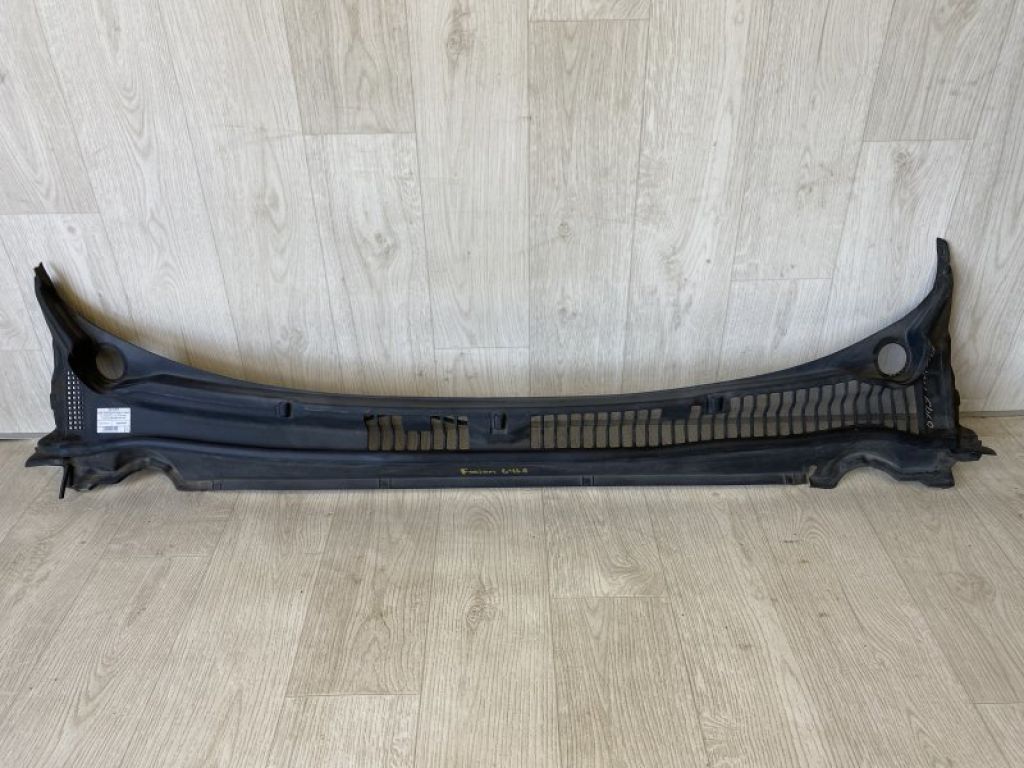 DS7Z-54018A16-A | Пластик під лобове скло / Жабо FORD FUSION 14-