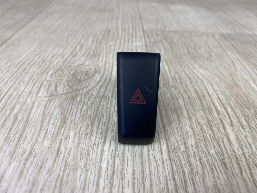 DG9Z-13350-AA | Кнопка аварийной сигнализации FORD FUSION 14-