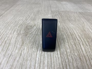 Кнопка аварийной сигнализации FORD FUSION 14-