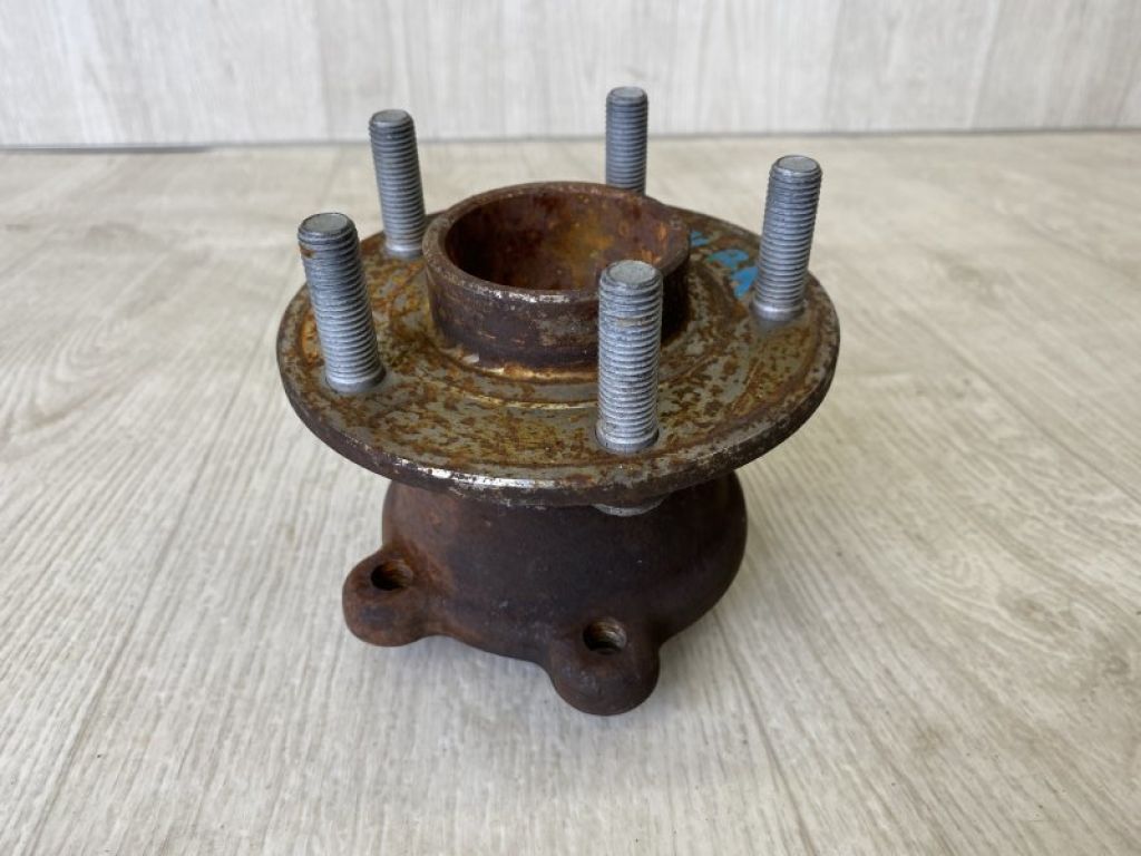 CV6Z-1104-F | Маточина колеса задн. FORD ESCAPE 12-19 - Фото 2