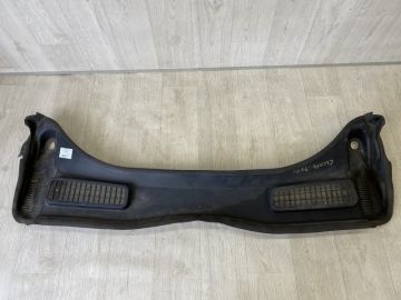 Пластик під лобове скло / Жабо FORD ESCAPE 12-19