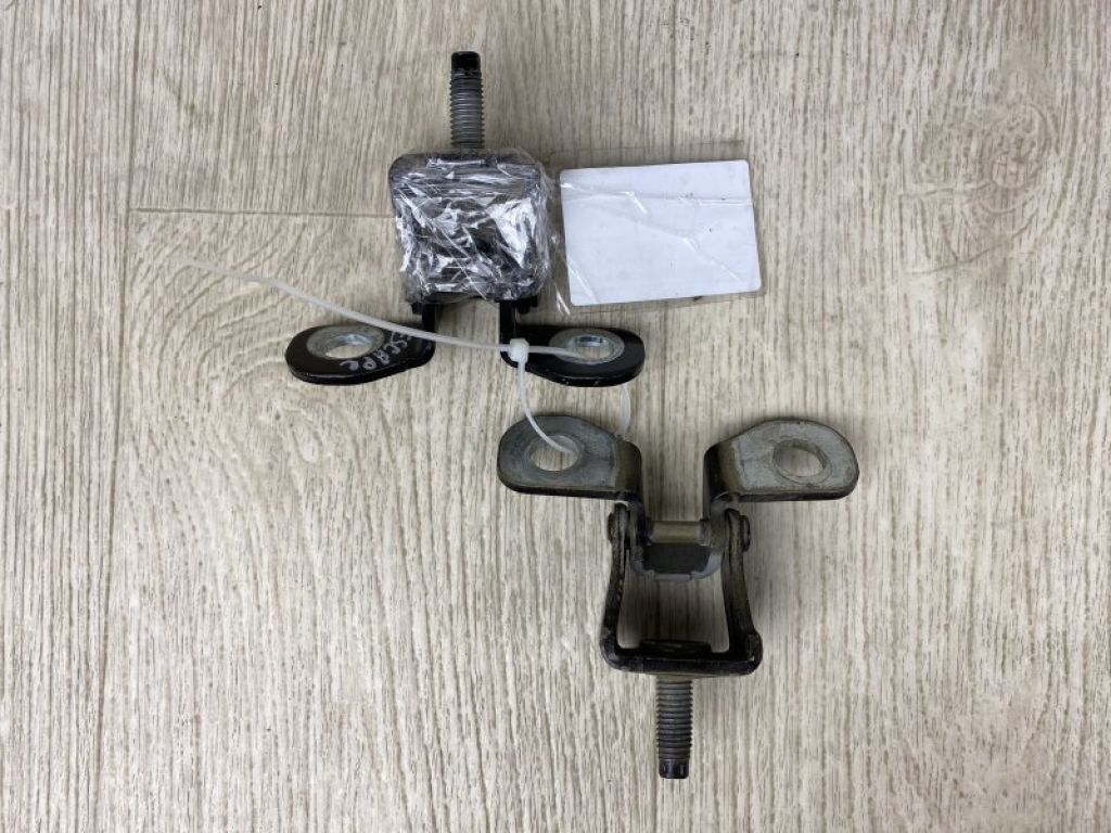 GJ7Z-7842900-A | Петля крышки багажника FORD ESCAPE 12-19 - Фото 2