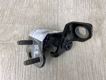 Петля двері верхня задн. лів. FORD ESCAPE 12-19