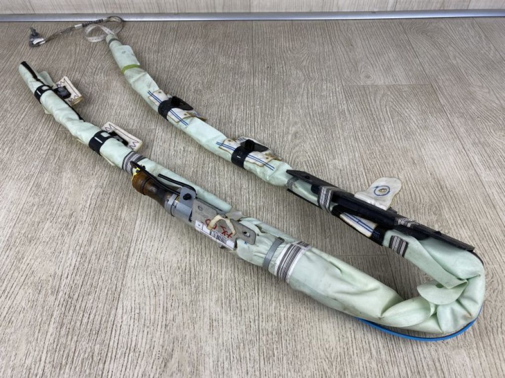 DM5Z-54042D95-A | Подушка безпеки (штора) прав. FORD FOCUS 10-18 - Фото 2