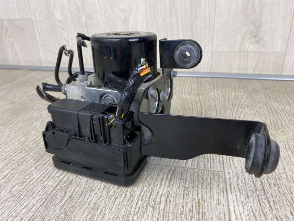 BV6Z-2C405-E | Блок антиблокувальної системи FORD FOCUS 10-18 - Фото 4