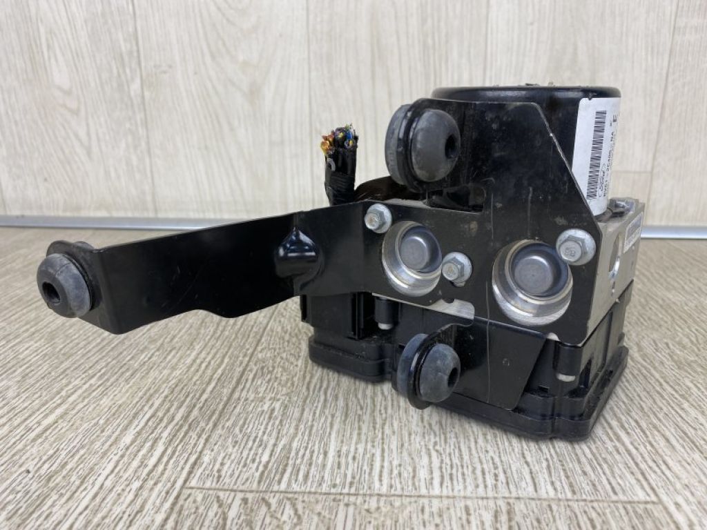 BV6Z-2C405-E | Блок антиблокувальної системи FORD FOCUS 10-18 - Фото 5