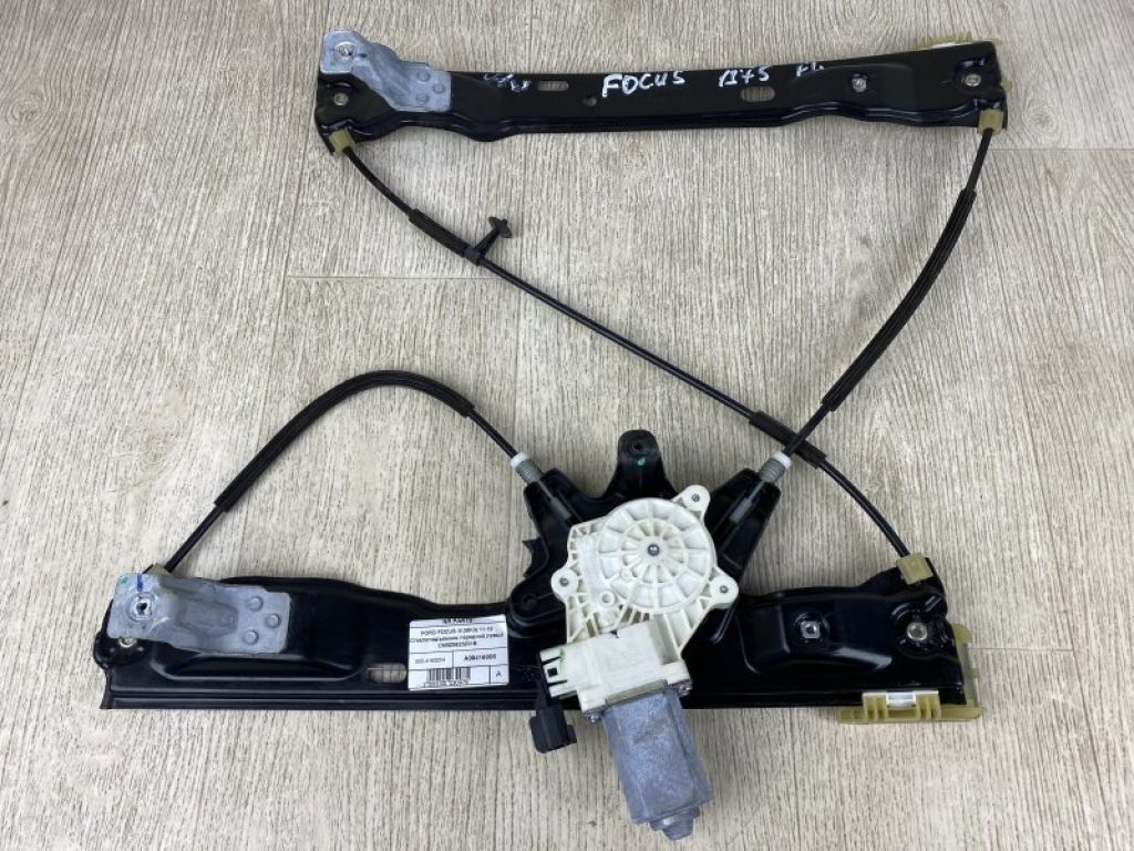 CM5Z-5823201-B | Склопідйомник передн. лів. FORD FOCUS 10-18