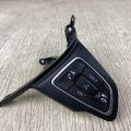 F1EZ-9C888-C | Кнопки руля прав. FORD FOCUS 10-18