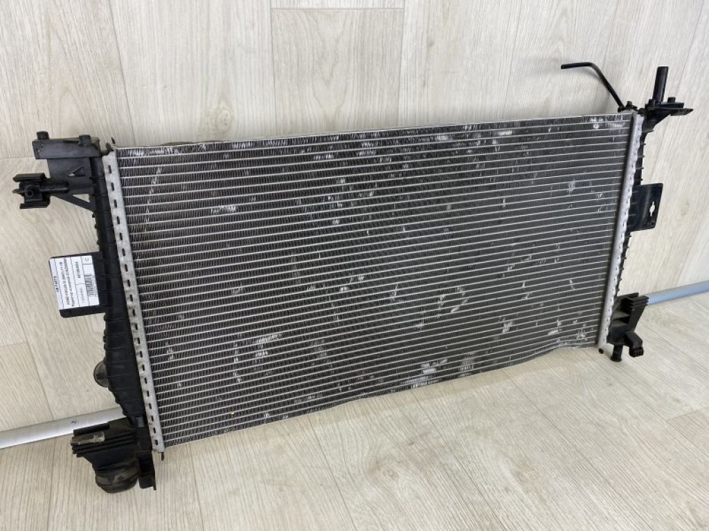 CV6Z-8005-A | Радиатор основной FORD FOCUS 10-18 - Фото 3