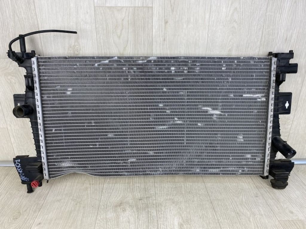 CV6Z-8005-A | Радиатор основной FORD FOCUS 10-18 - Фото 4