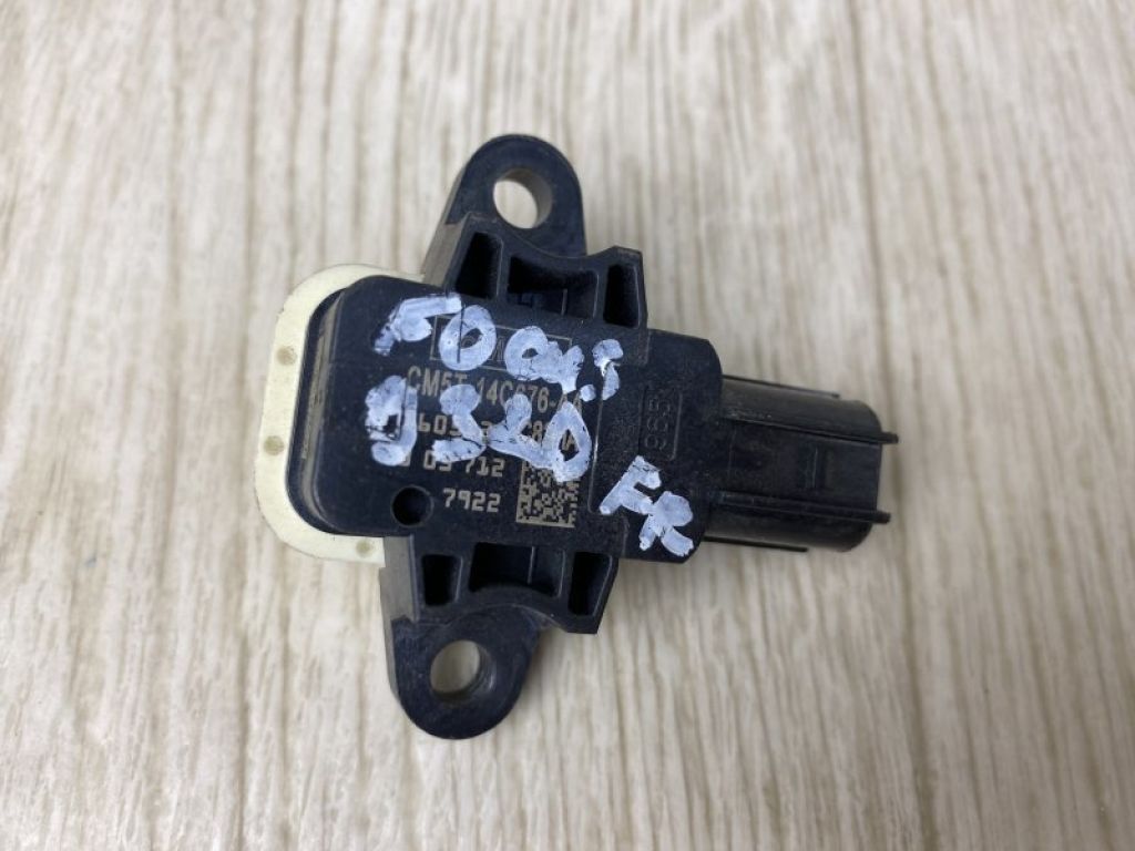 CP9Z-14B345-A | Датчик удару FORD FOCUS 10-18