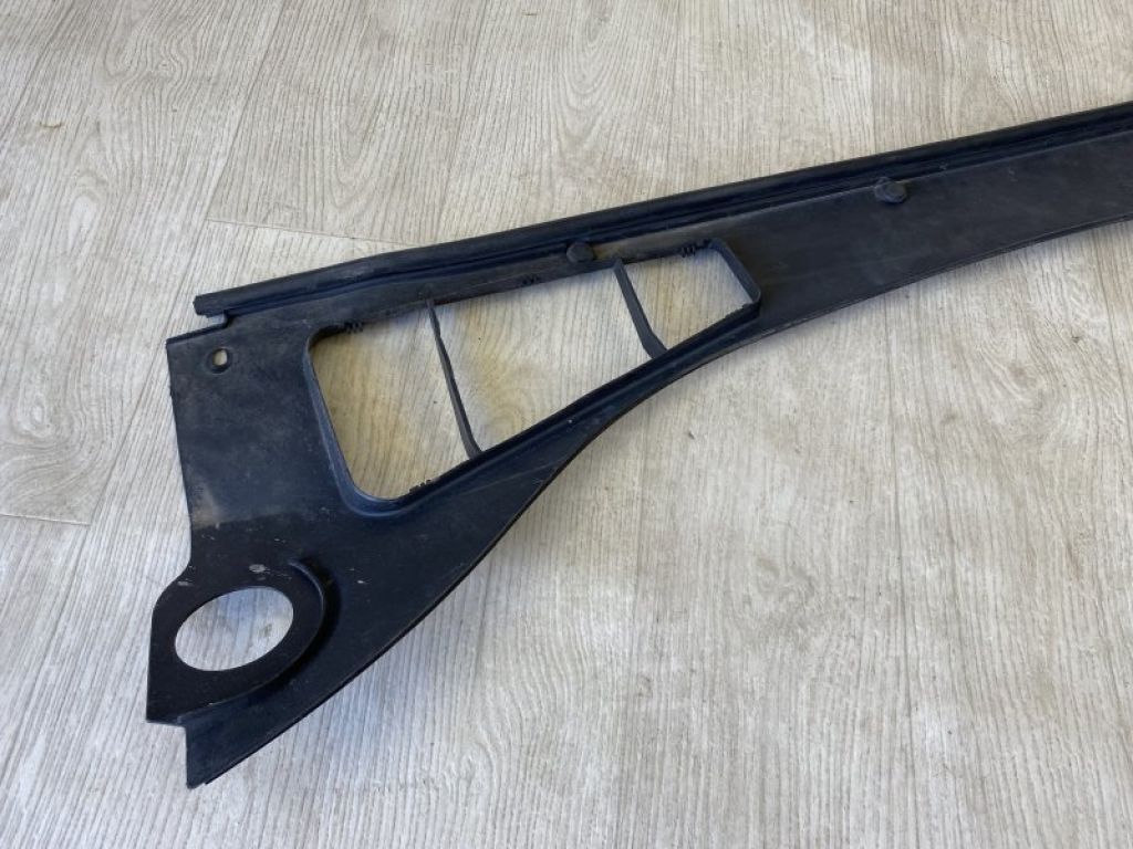 CV6Z-58018A16-A | Пластик под лобовое стекло / Жабо FORD FOCUS 10-18 - Фото 5