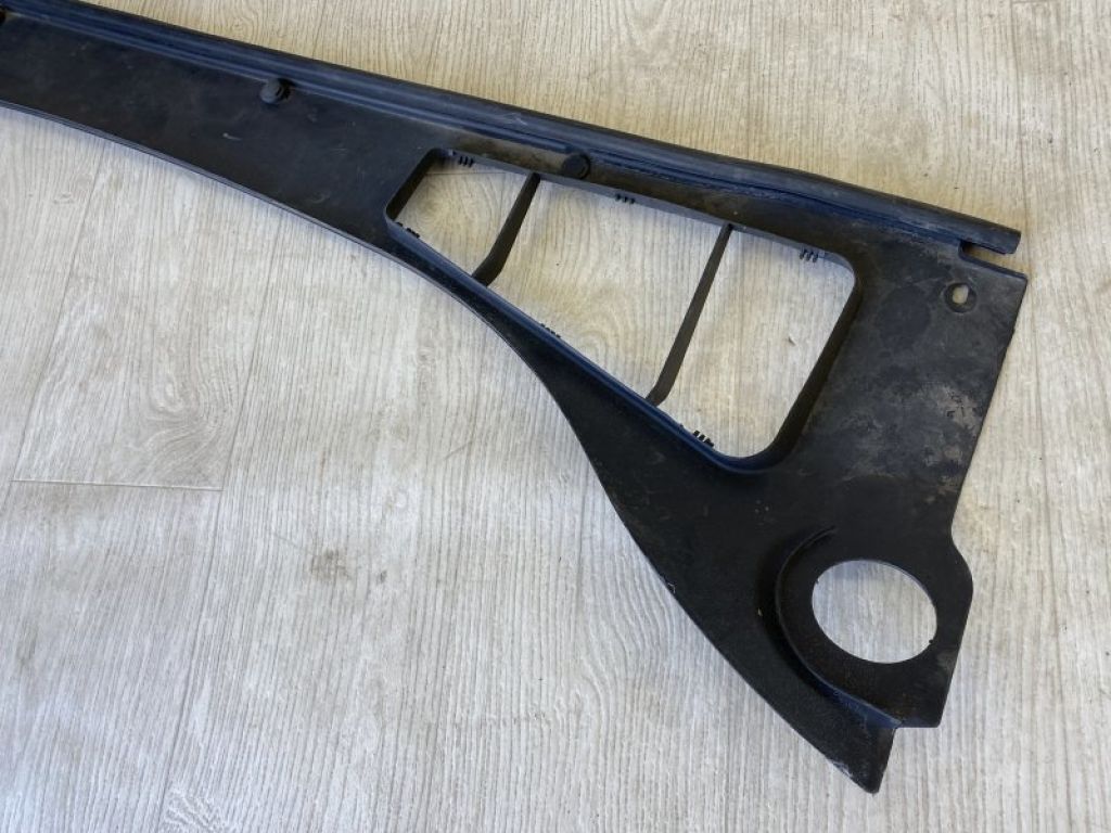 CV6Z-58018A16-A | Пластик под лобовое стекло / Жабо FORD FOCUS 10-18 - Фото 6