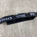 CP9Z-17C94-7A | Кронштейн переднього бампера (на крилі) прав. FORD FOCUS 10-18