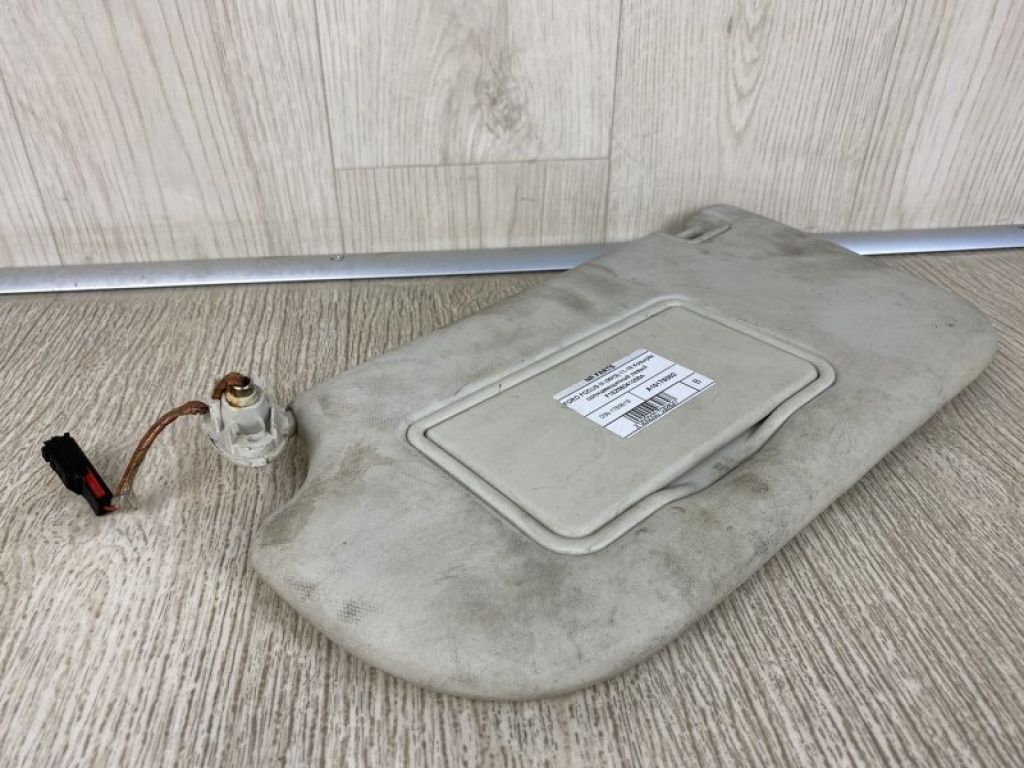 F1EZ-5804105-BA | Козирок сонцезахисний лів. FORD FOCUS 10-18 - Фото 3