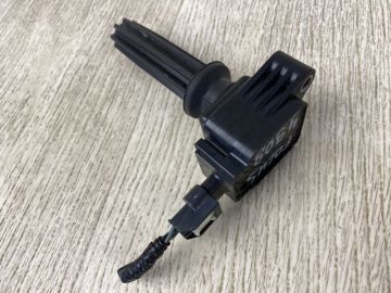 Катушка зажигания FORD FOCUS 10-18
