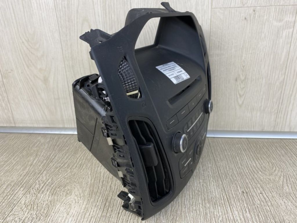 F1EZ-18C858-LD | Блок керування мультимедіа FORD FOCUS 10-18 - Фото 3