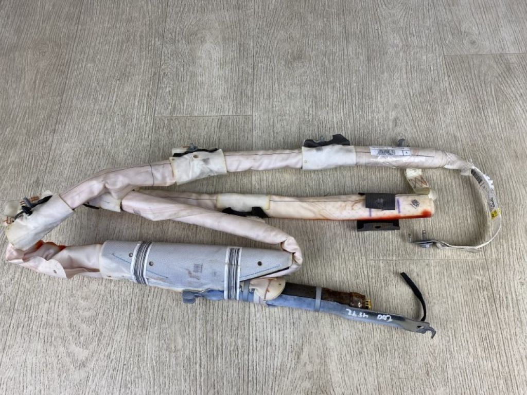 68102474AD | Подушка безпеки (штора) прав. CHRYSLER 200 14-16