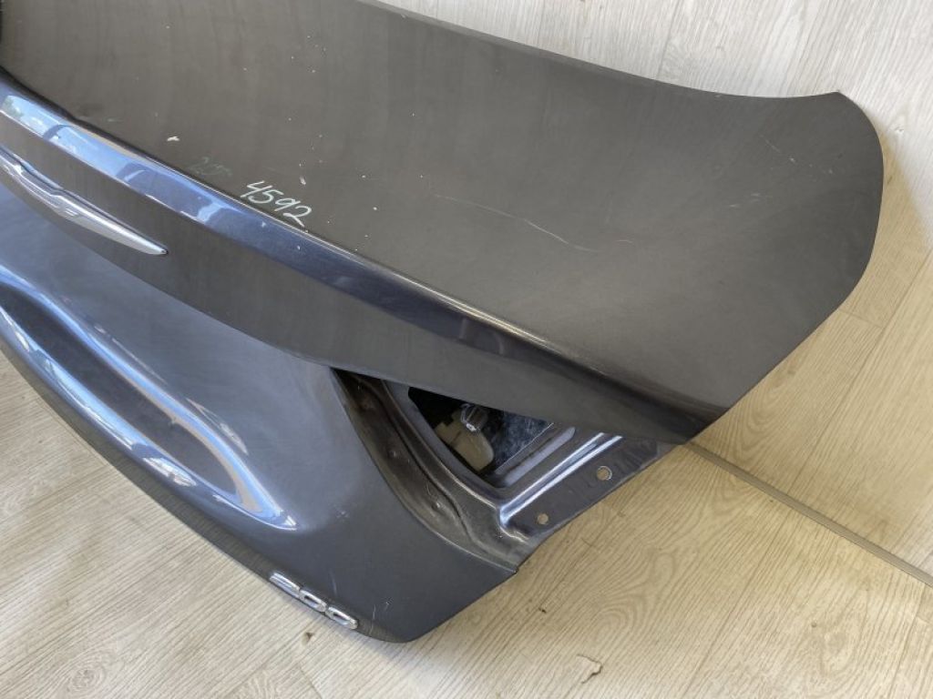 68145914AA | Кришка багажника CHRYSLER 200 14-16 - Фото 6