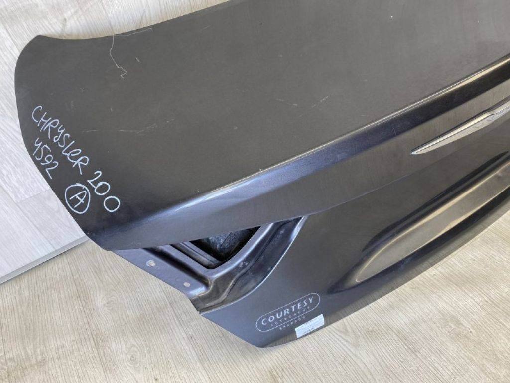 68145914AA | Кришка багажника CHRYSLER 200 14-16 - Фото 7