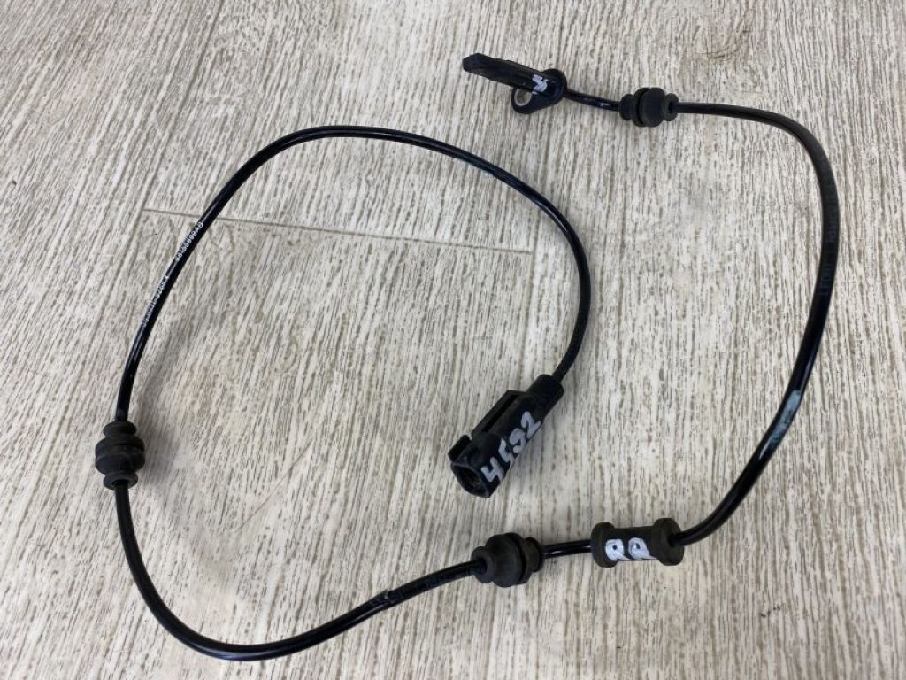 68155899AB | Датчик ABS задн. CHRYSLER 200 14-16 - Фото 2