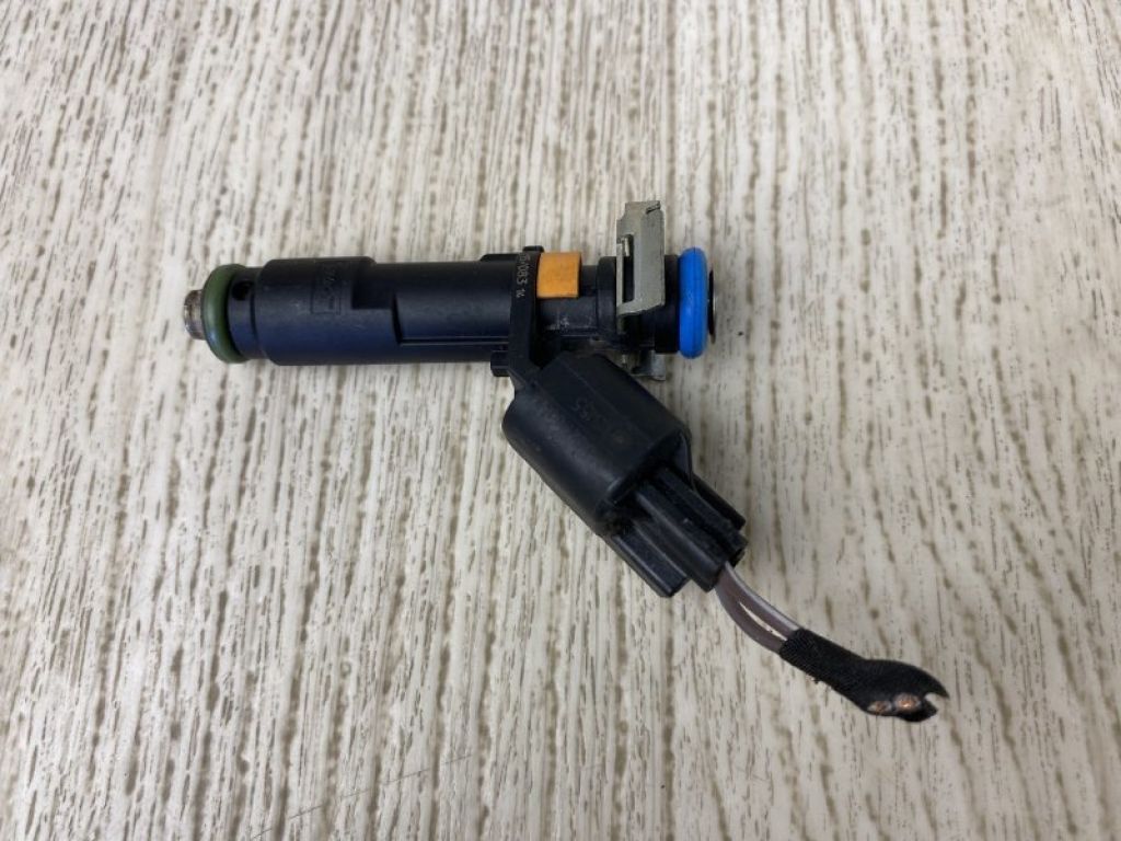 4593986AB | Форсунка паливна CHRYSLER 200 14-16 - Фото 2