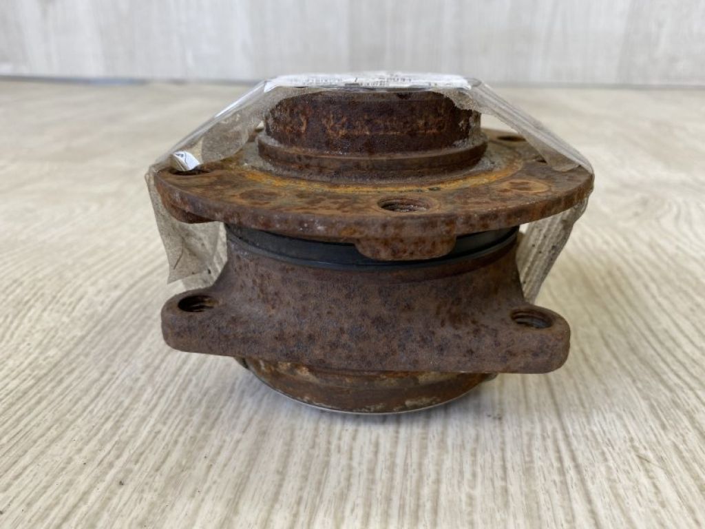 68155868AB | Маточина колеса задн. CHRYSLER 200 14-16 - Фото 2