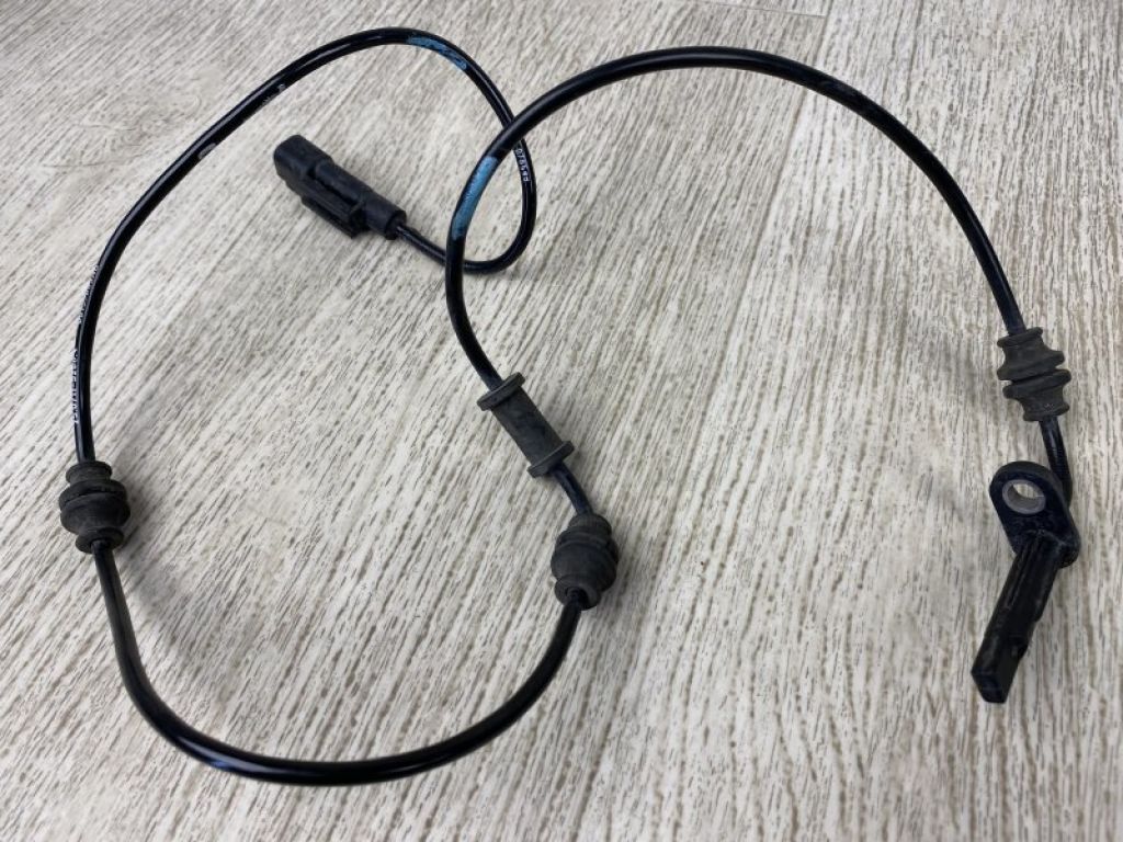 68155899AA | Датчик ABS задн. CHRYSLER 200 14-16 - Фото 2