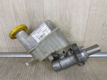 Главный тормозной цилиндр CHRYSLER 200 14-16