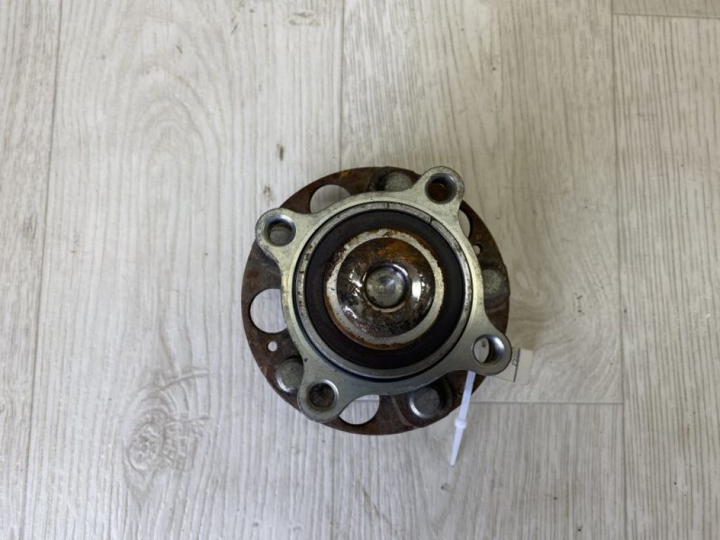 42200-TA0-A51 | Ступица задн. ACURA TSX 08-14