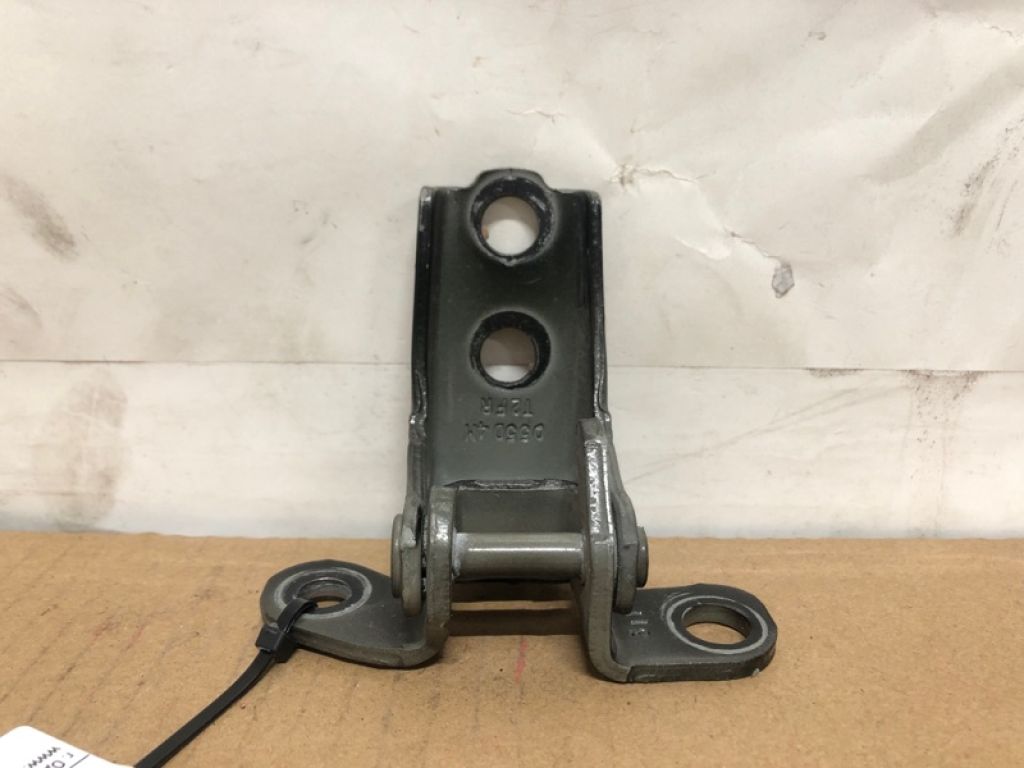 67410-TZ3-A02ZZ | Петля двери верхняя передн. прав. ACURA TLX 14-17 - Фото 2