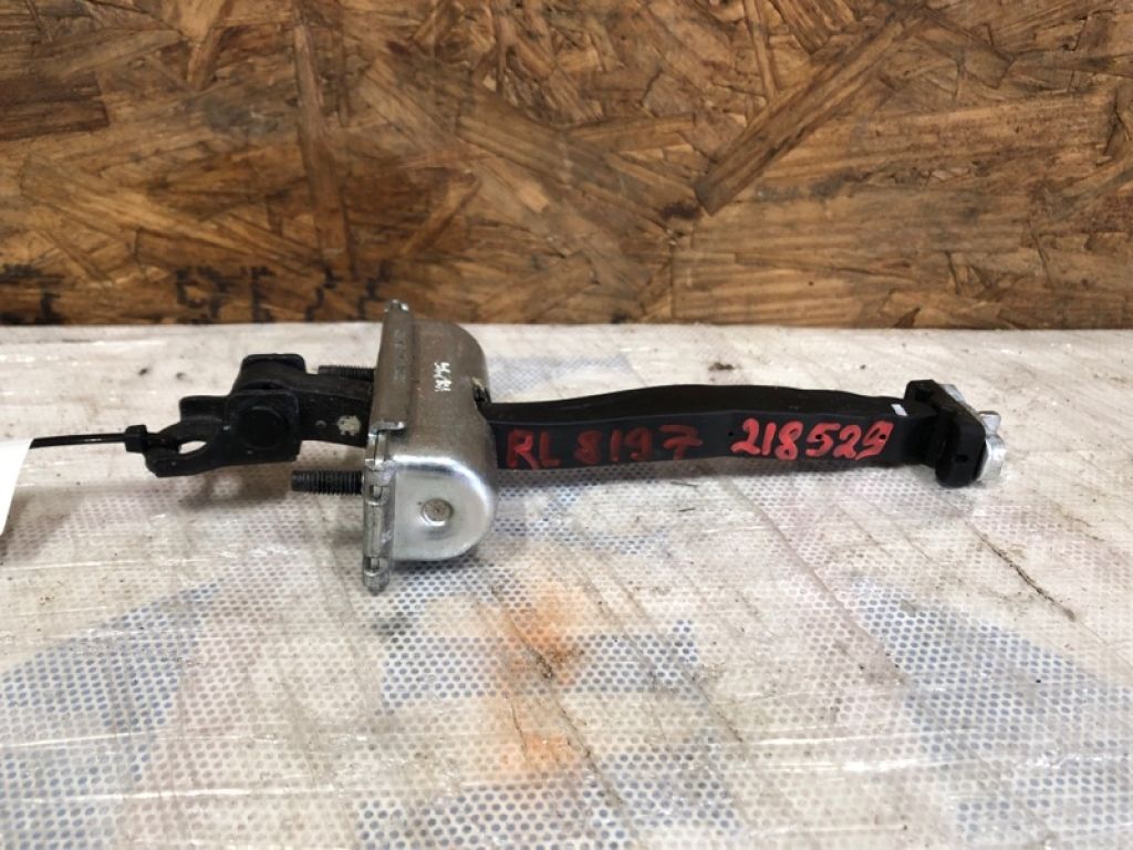 68103032AD | Обмежувач дверей задн. лів. JEEP CHEROKEE 14-