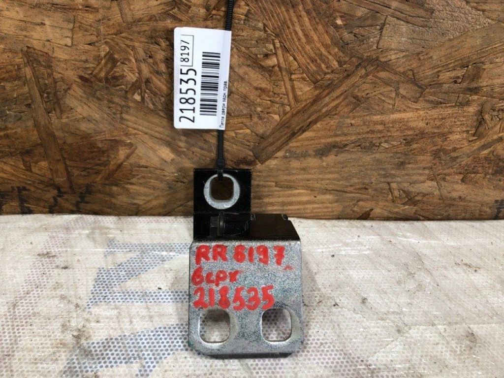 68140734AB | Петля двери верхняя задн. прав. JEEP CHEROKEE 14-