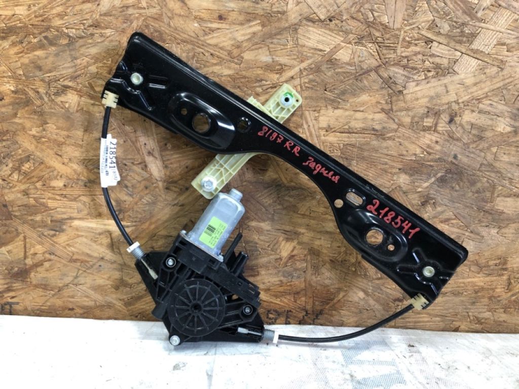 68227366AA | Склопідйомник задн. прав. JEEP CHEROKEE 14-