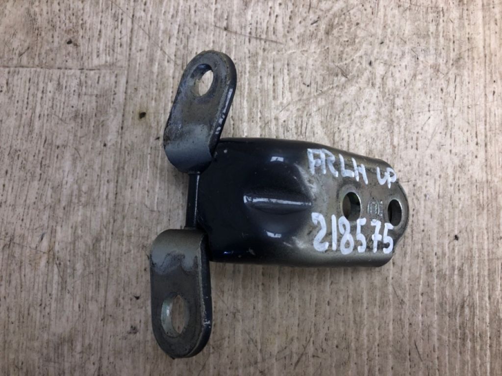 79310-2E000 | Петля двері верхня задн. лів. KIA FORTE YD 12-