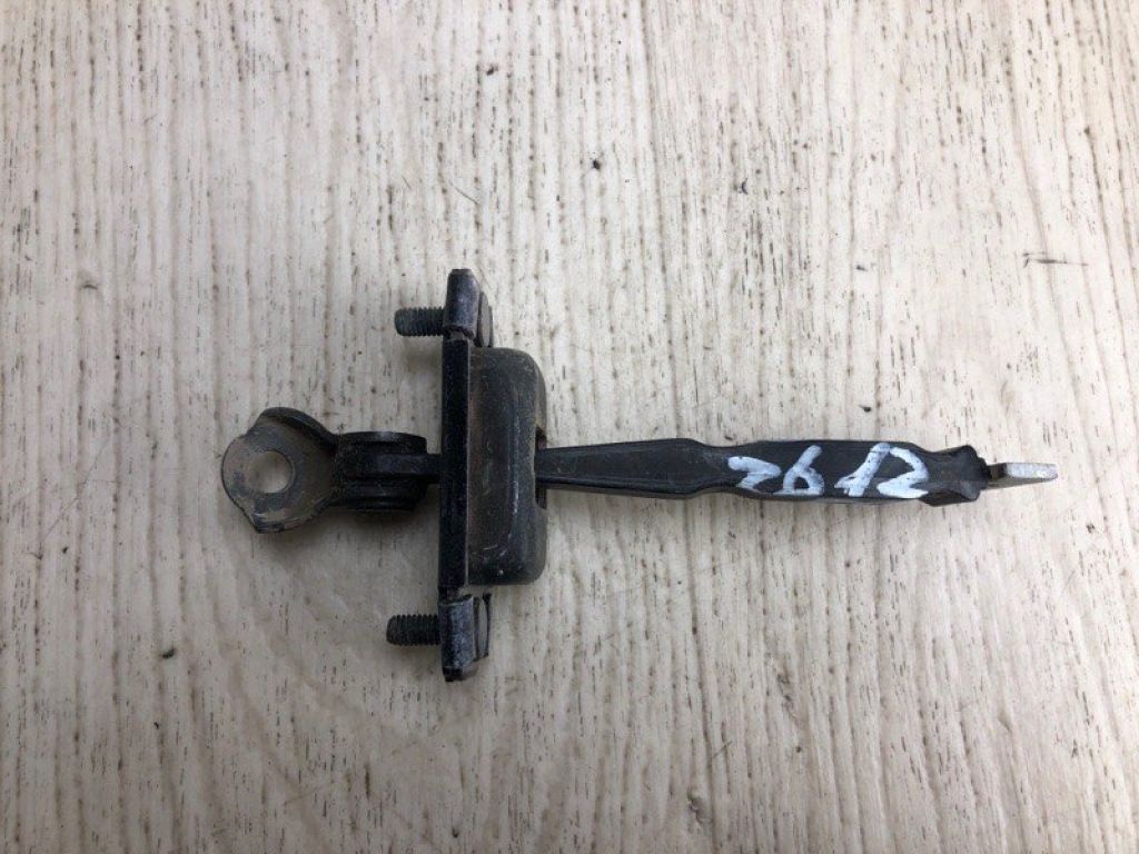 79480-A7000 | Обмежувач дверей задн. лів. KIA FORTE YD 12- - Фото 2