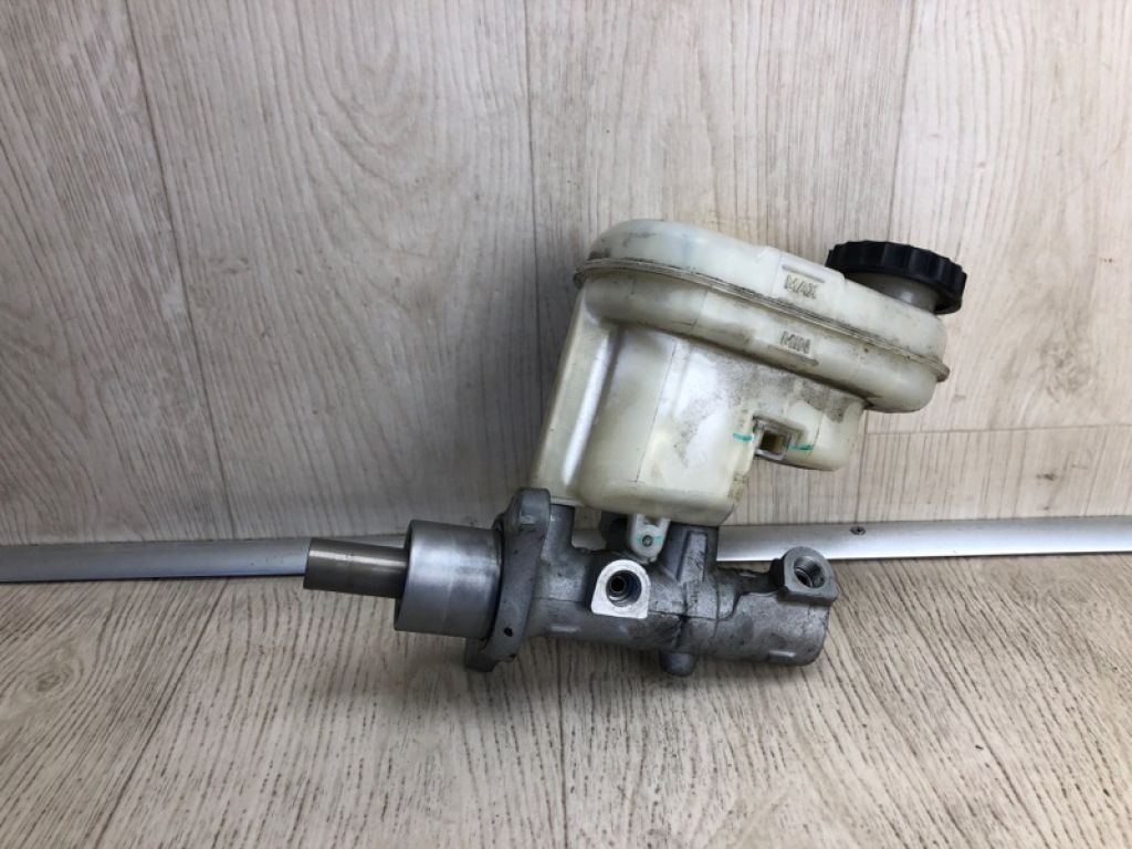 DG1Z-2140-B | Главный тормозной цилиндр FORD FLEX 08-19 - Фото 2