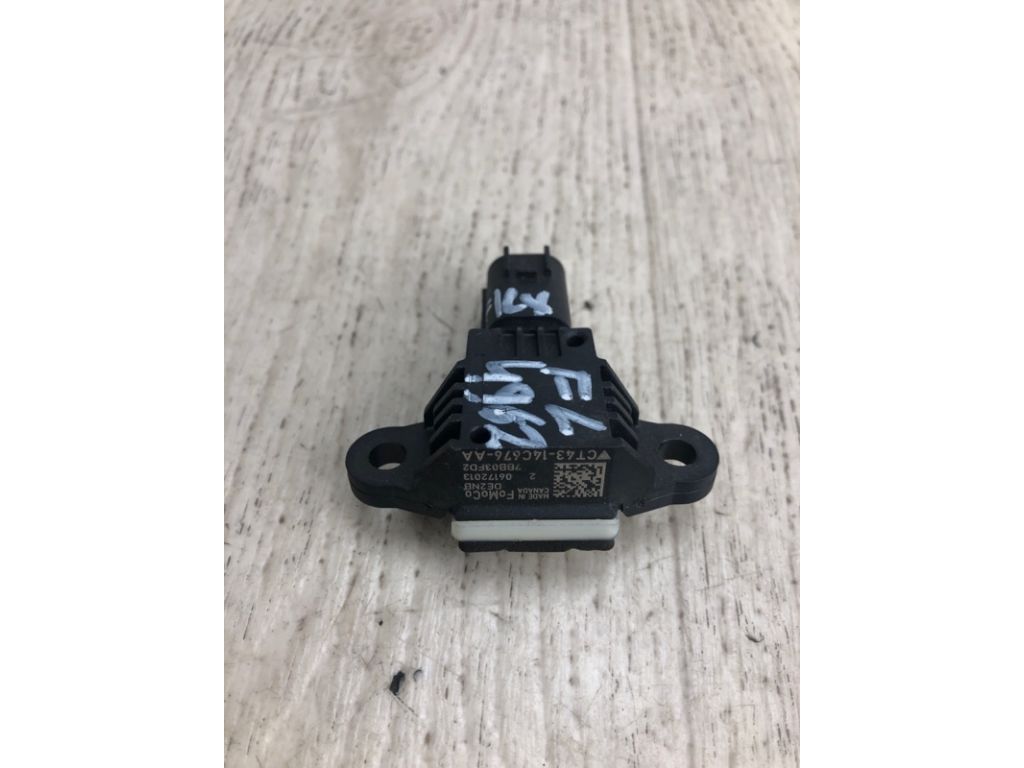CT4Z-14B345-A | Датчик удара FORD FLEX 08-19 - Фото 3