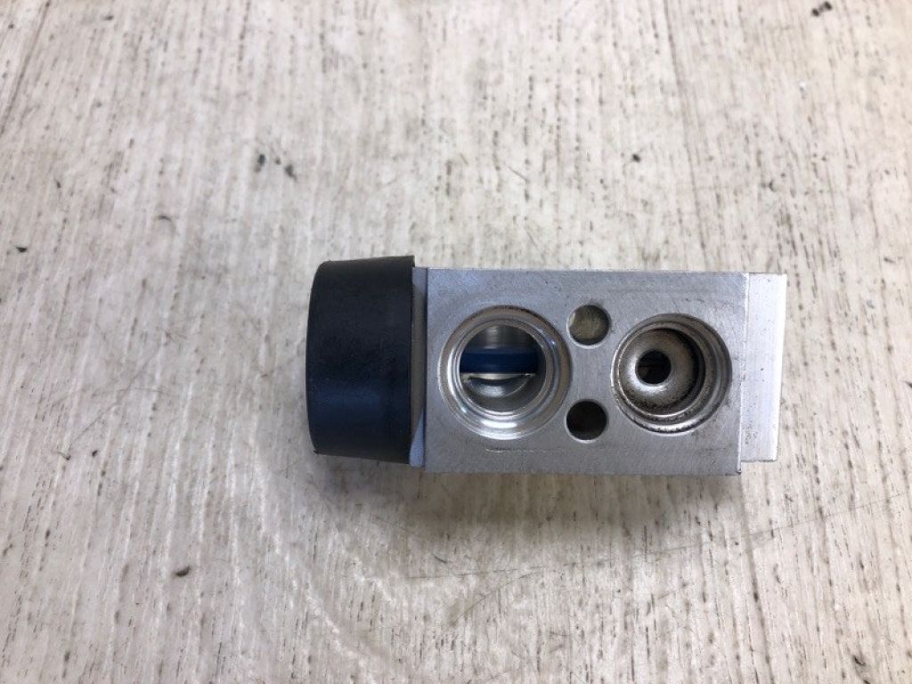 97626-3R000 | Клапан кондиціонера HYUNDAI SONATA YF 10-14 - Фото 2