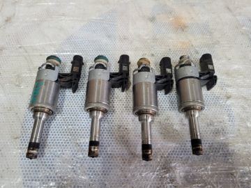 Форсунка топливная VOLKSWAGEN JETTA USA 10-17