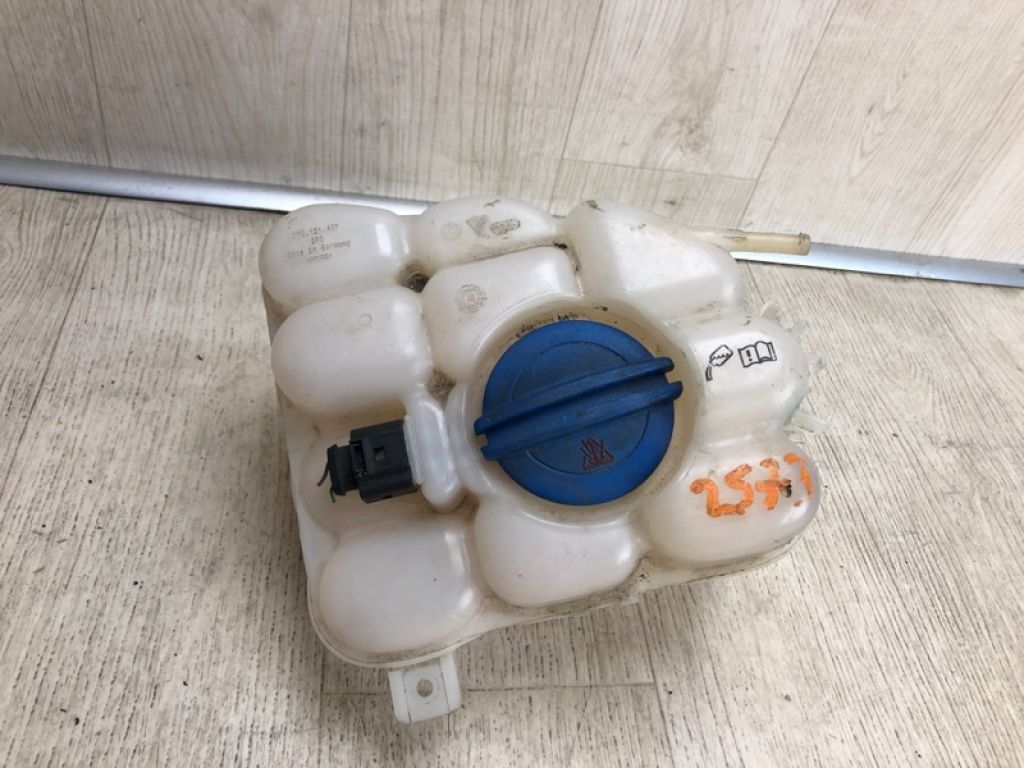 958 106 151 00 | Бачок расширительный PORSCHE CAYENNE 10-18