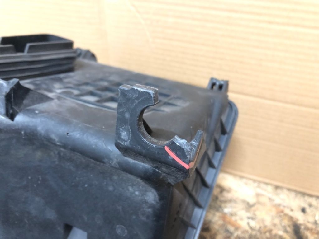 28110-3Q100 | Корпус повітряного фільтра HYUNDAI SONATA YF 10-14 - Фото 6