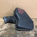 CY01-13-220A | Патрубок воздушного фильтра MAZDA CX-9 06-16